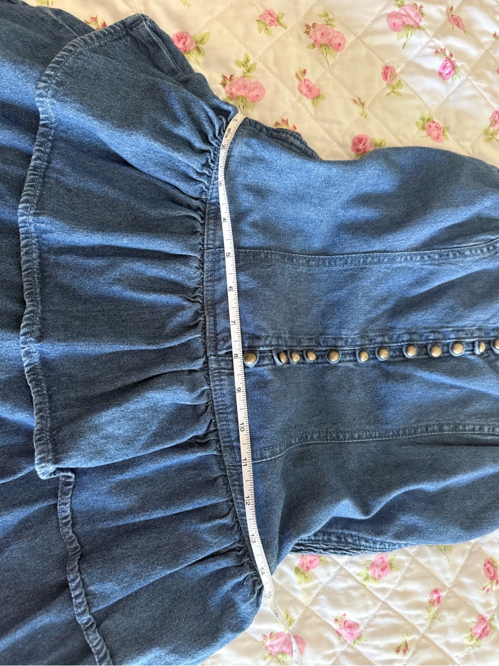 Blue denim mini dress with ruffled tiers and button-up front, size M - Picture 4 of 5
